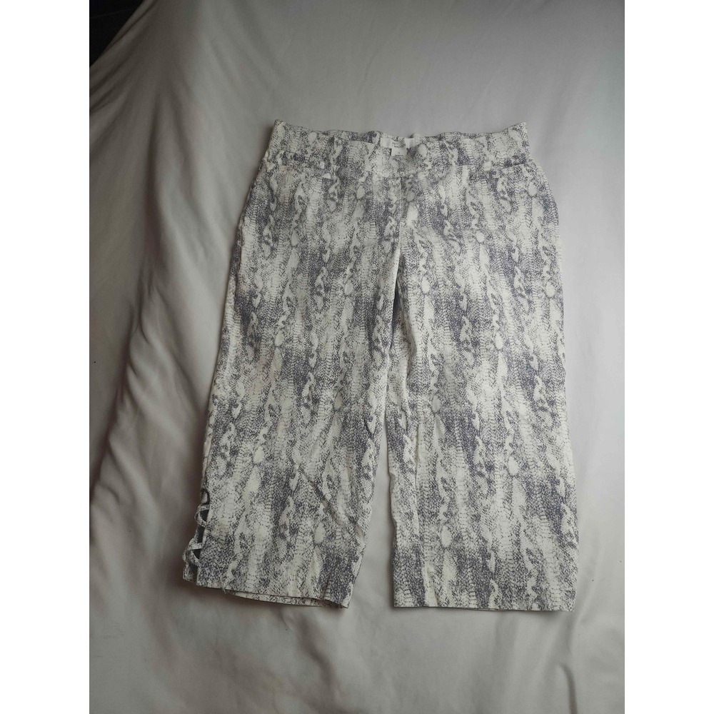 89th + Madison Grey Snakeskin Print Cropped Capri Pants Lattice Hem Womens L